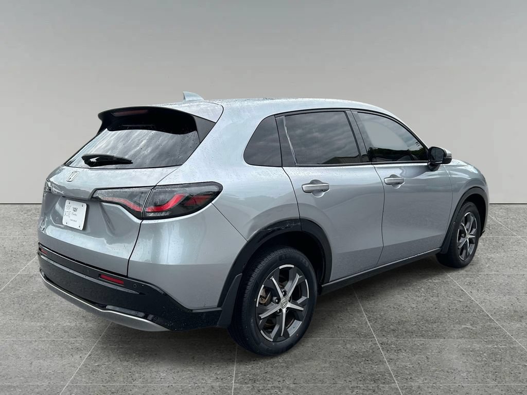 Used 2023 Honda HR-V EX-L image 6