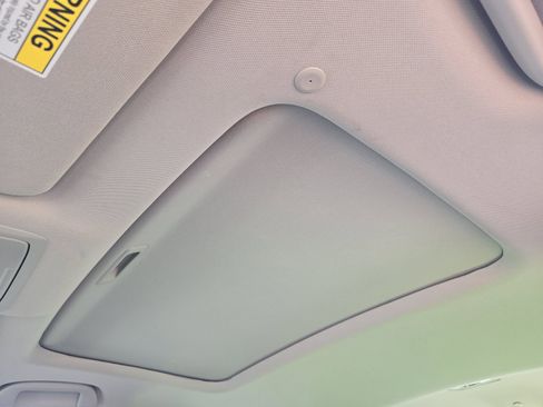 Used 2019 Honda Accord Touring image 28