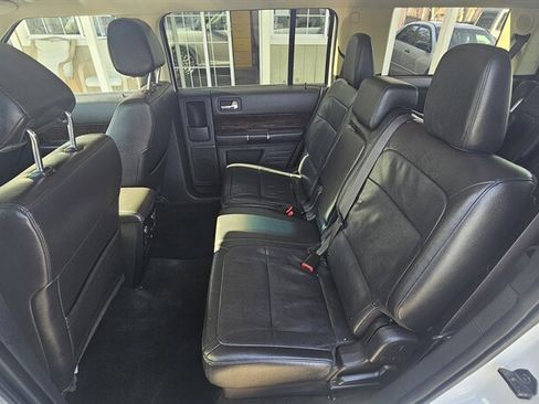 Used 2019 Ford Flex Limited image 8