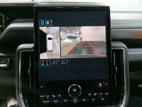 New 2026 GMC Yukon XL Denali w/ Sun & Power Step Package image 24