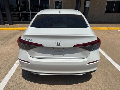 Used 2023 Honda Civic LX image 6