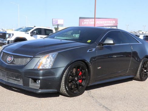 Used 2015 Cadillac CTS V RWD image 3