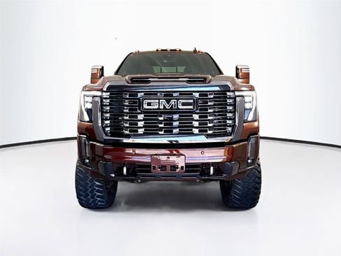 Used 2024 GMC Sierra 2500 Denali Ultimate AWD/4WD image 22