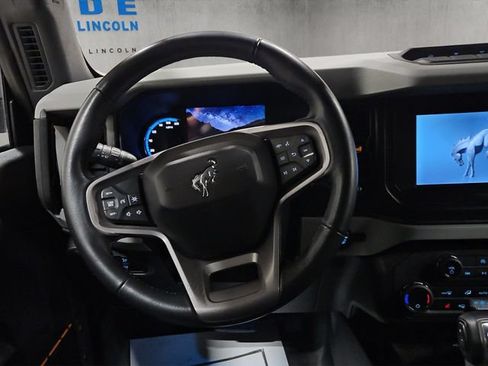 Certified 2023 Ford Bronco Badlands w/ Sasquatch Package AWD/4WD image 13