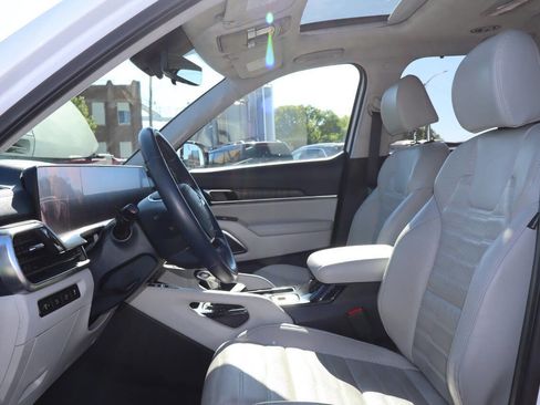 Used 2023 Kia Telluride SX Prestige AWD/4WD image 5