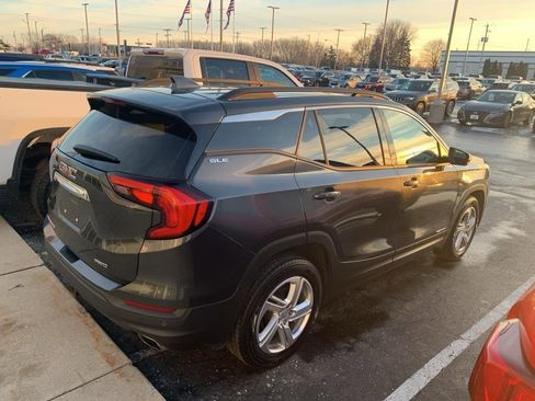 Used 2018 GMC Terrain SLE image 6