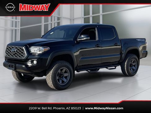 Used 2020 Toyota Tacoma TRD Off-Road w/ Technology Package AWD/4WD image 1