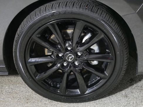 Used 2023 MAZDA MAZDA3 s image 15