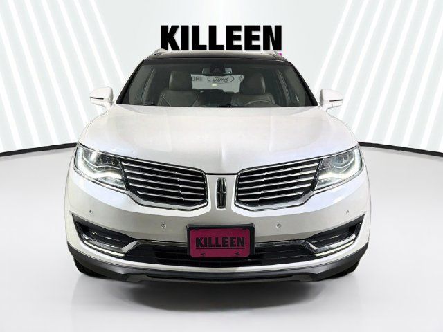 Used 2016 Lincoln MKX Reserve w/ Luxury Package FWD image 2