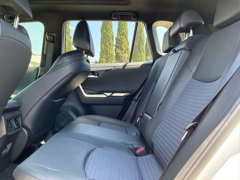 Used 2023 Toyota RAV4 XSE AWD/4WD image 19