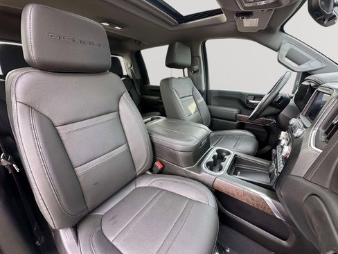 Certified 2023 GMC Sierra 2500 Denali w/ Denali Ultimate Package image 29