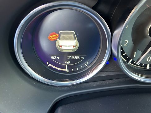 Used 2020 MAZDA MX-5 Miata Grand Touring image 16