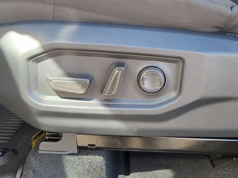 New 2026 Toyota Tundra SR5 image 12