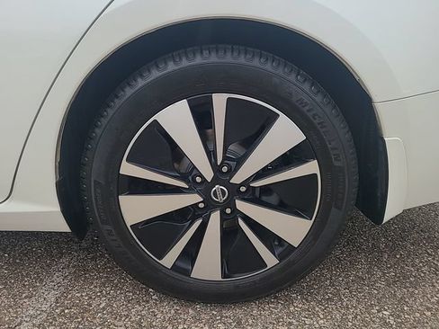 Used 2019 Nissan Altima 2.5 SL FWD image 26