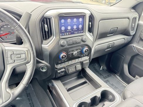 Certified 2022 Chevrolet Silverado 2500 LTZ w/ LTZ Plus Package image 18