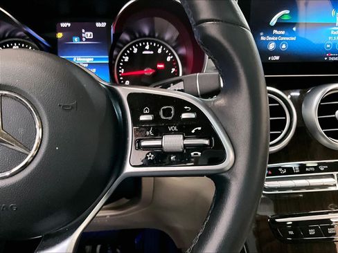Used 2022 Mercedes-Benz GLC 300 4MATIC image 22
