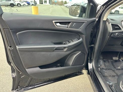 Used 2020 Ford Edge SEL image 15