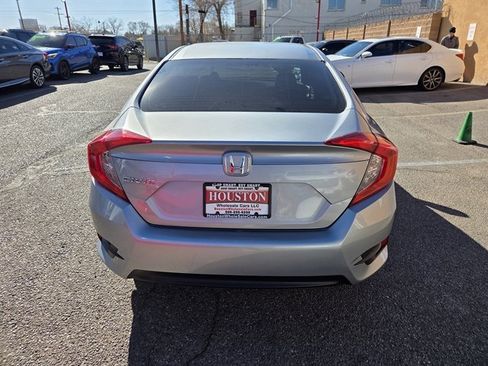 Used 2016 Honda Civic EX image 2