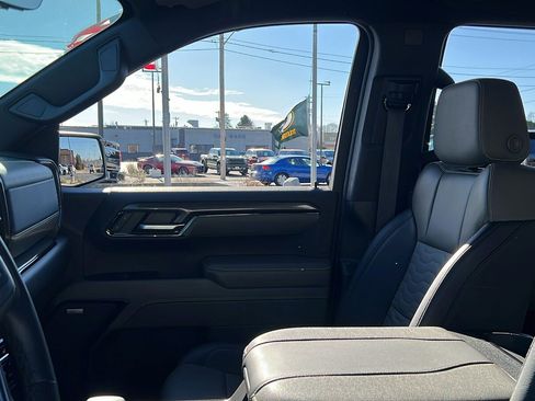 Used 2024 Chevrolet Silverado 1500 ZR2 w/ Technology Package AWD/4WD image 13