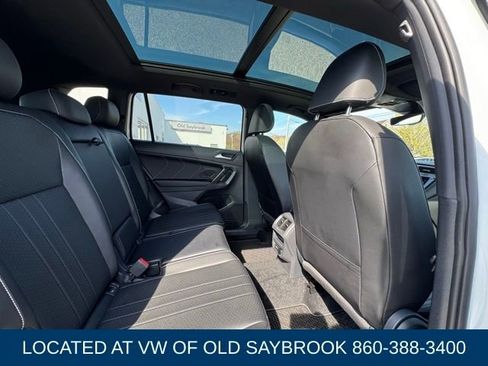 Used 2024 Volkswagen Tiguan SE R-Line image 26
