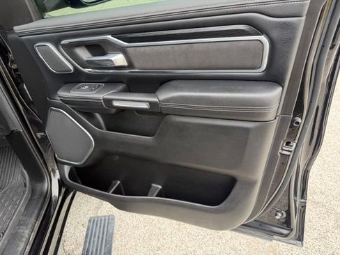 Certified 2023 RAM 1500 Laramie image 40