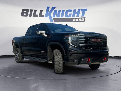 Used 2024 GMC Sierra 1500 AT4 w/ Technology Package image 7