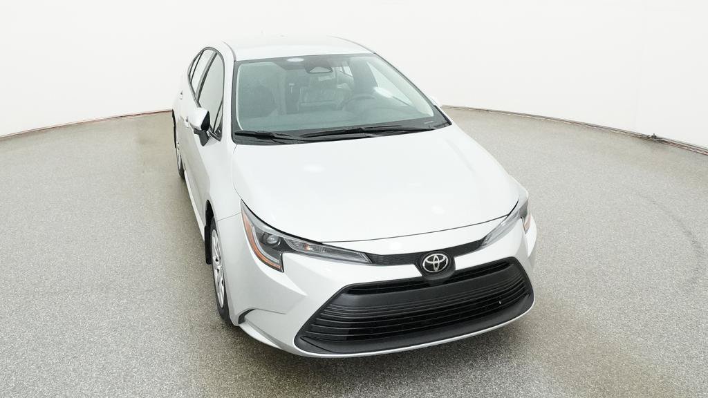 New 2027 Toyota Corolla LE FWD image 17