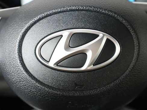 Used 2024 Hyundai Palisade SE image 41