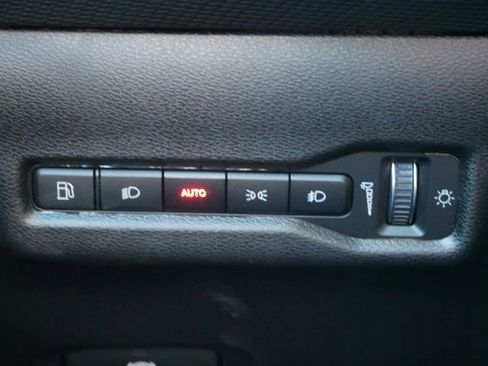 New 2026 Jeep Cherokee Limited AWD/4WD image 19