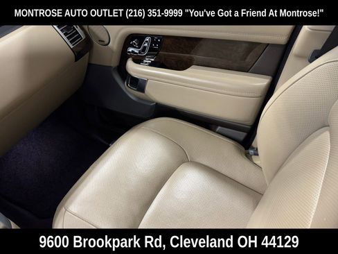 Certified 2020 Land Rover Range Rover HSE image 40