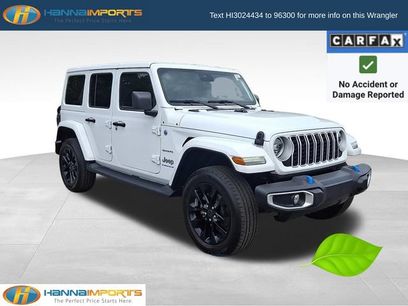 Used 2024 Jeep Wrangler Unlimited Sahara w/ Technology Group