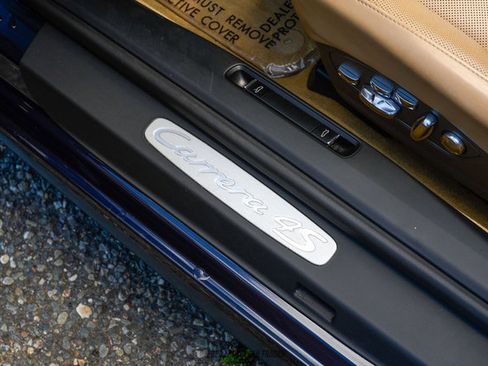 Used 2013 Porsche 911 Carrera 4S image 39