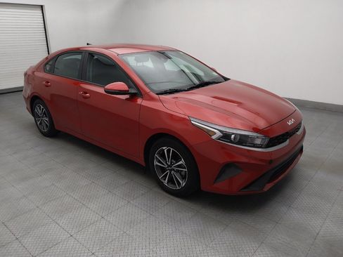 Used 2023 Kia Forte LXS w/ LXS Technology Package FWD image 11