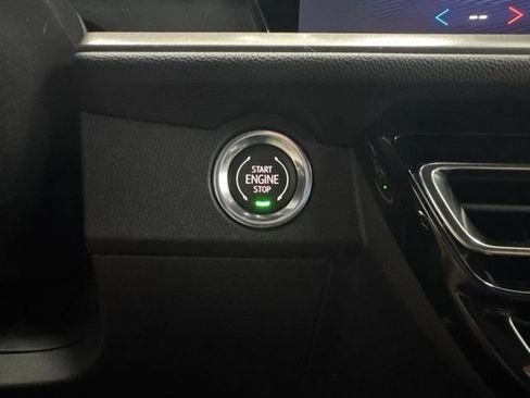 New 2026 Chevrolet Traverse LT w/ Driver Confidence Package FWD image 15