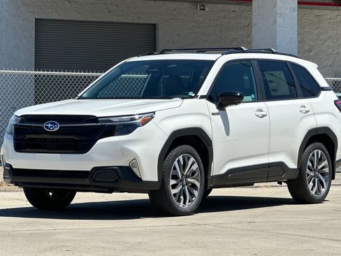 New 2026 Subaru Forester Touring AWD/4WD image 7