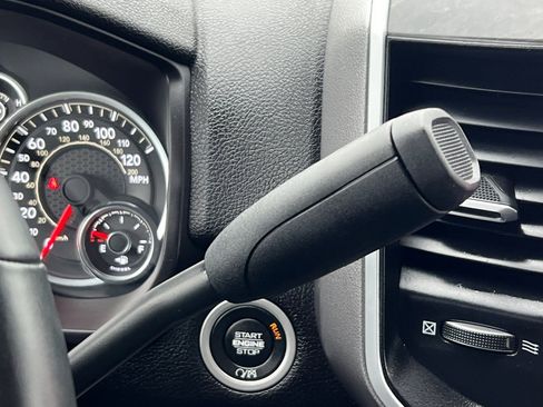 Used 2023 RAM 2500 Big Horn w/ Level 1 Equipment Group image 20