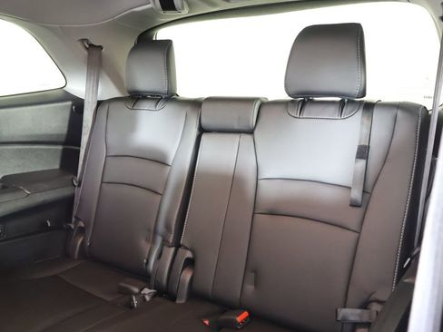 Used 2022 Honda Pilot Special Edition image 11