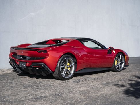 Used 2025 Ferrari 296 GTS RWD image 11