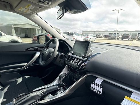 New 2025 Mitsubishi Eclipse Cross LE image 20