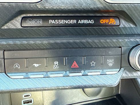 Used 2024 Ford Mustang Premium image 30