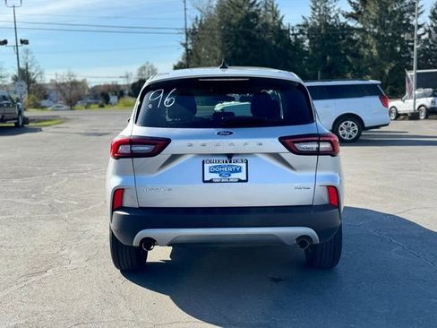 Certified 2024 Ford Escape Active AWD/4WD image 9