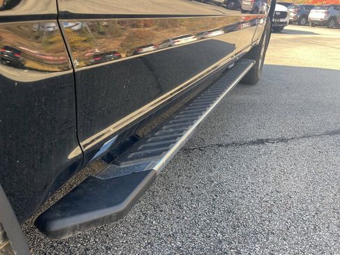 Used 2018 Ford F150 XLT w/ Equipment Group 302A Luxury image 11