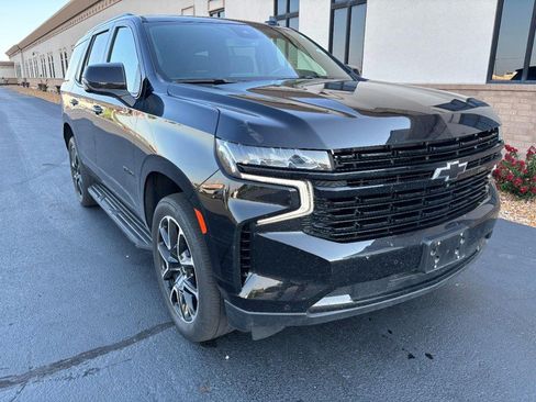 Used 2023 Chevrolet Tahoe RST w/ Luxury Package AWD/4WD image 2