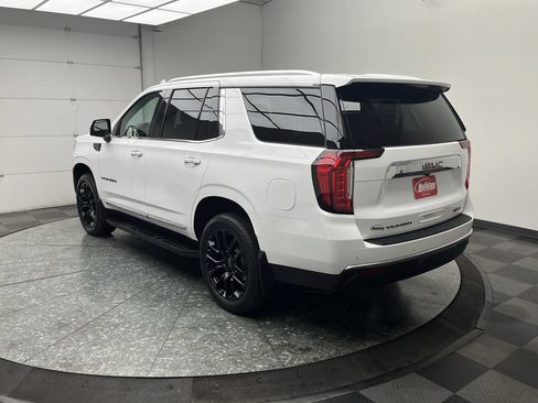 Certified 2024 GMC Yukon SLT w/ SLT Premium Package AWD/4WD image 2
