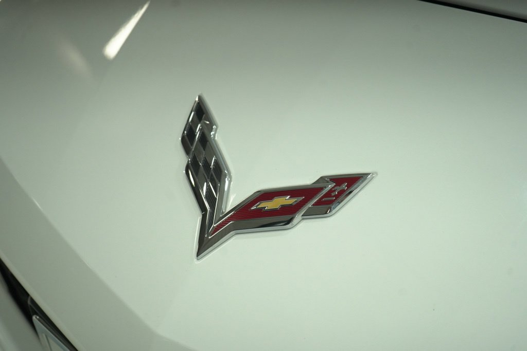 Used 2018 Chevrolet Corvette Grand Sport RWD image 9