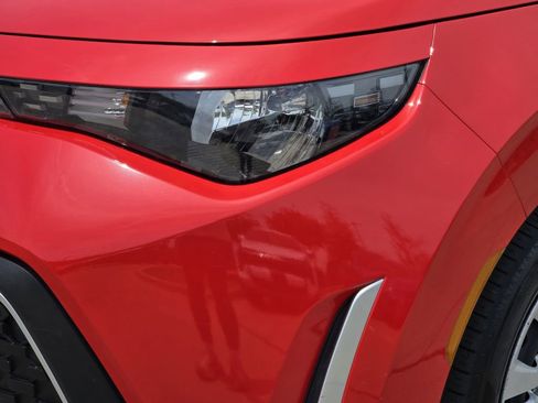 Used 2023 Kia Soul LX FWD image 15