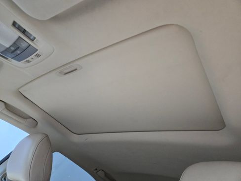 Used 2013 Lexus RX 450h AWD w/ Navigation Pkg image 12