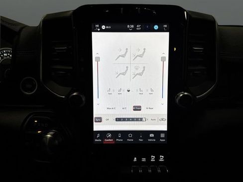 Used 2023 RAM 1500 Laramie image 20