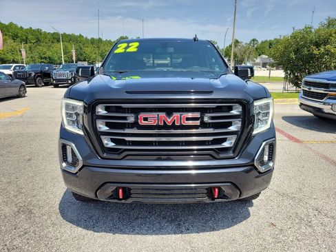Used 2022 GMC Sierra 1500 AT4 w/ AT4 Preferred Package AWD/4WD image 7