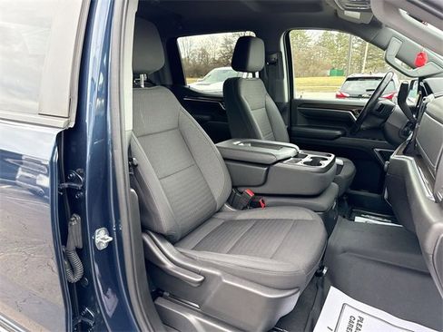 Used 2022 Chevrolet Silverado 1500 RST image 25